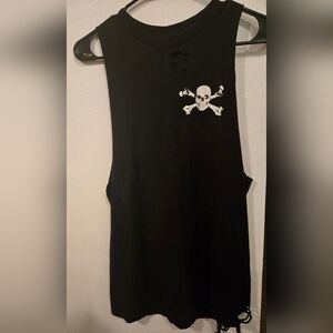 Sleeveless distressed tee - The Drive Clothing Co. - M